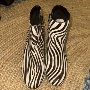 GORGEOUS ZEBRA INC BOOTS "FLORIAN" ONE OF A KIND "HAIR ON" COVERING BOOT…